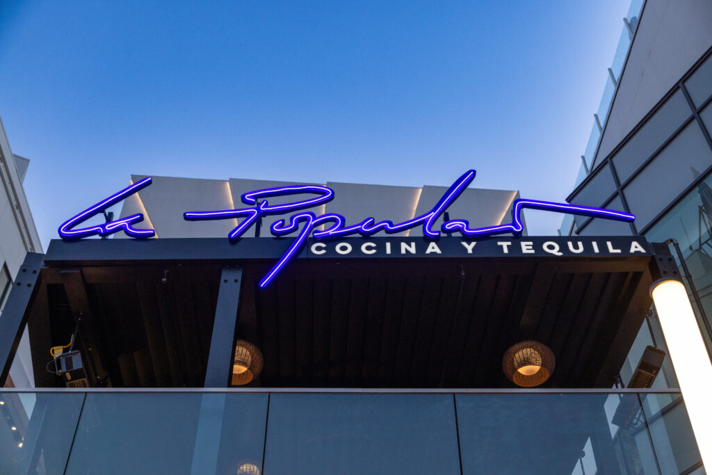 La Popular Los Angeles at Ovation Hollywood